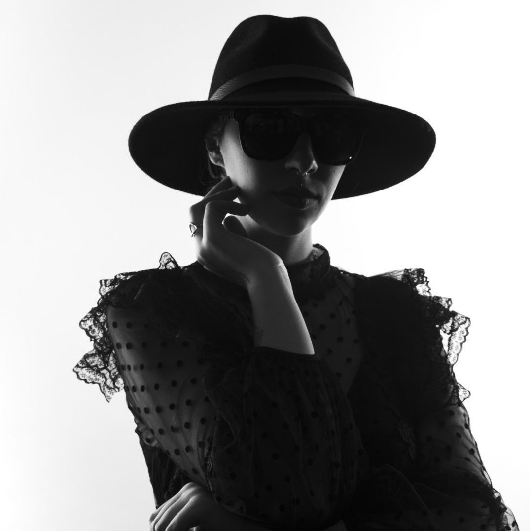 mannequin avec chapeau